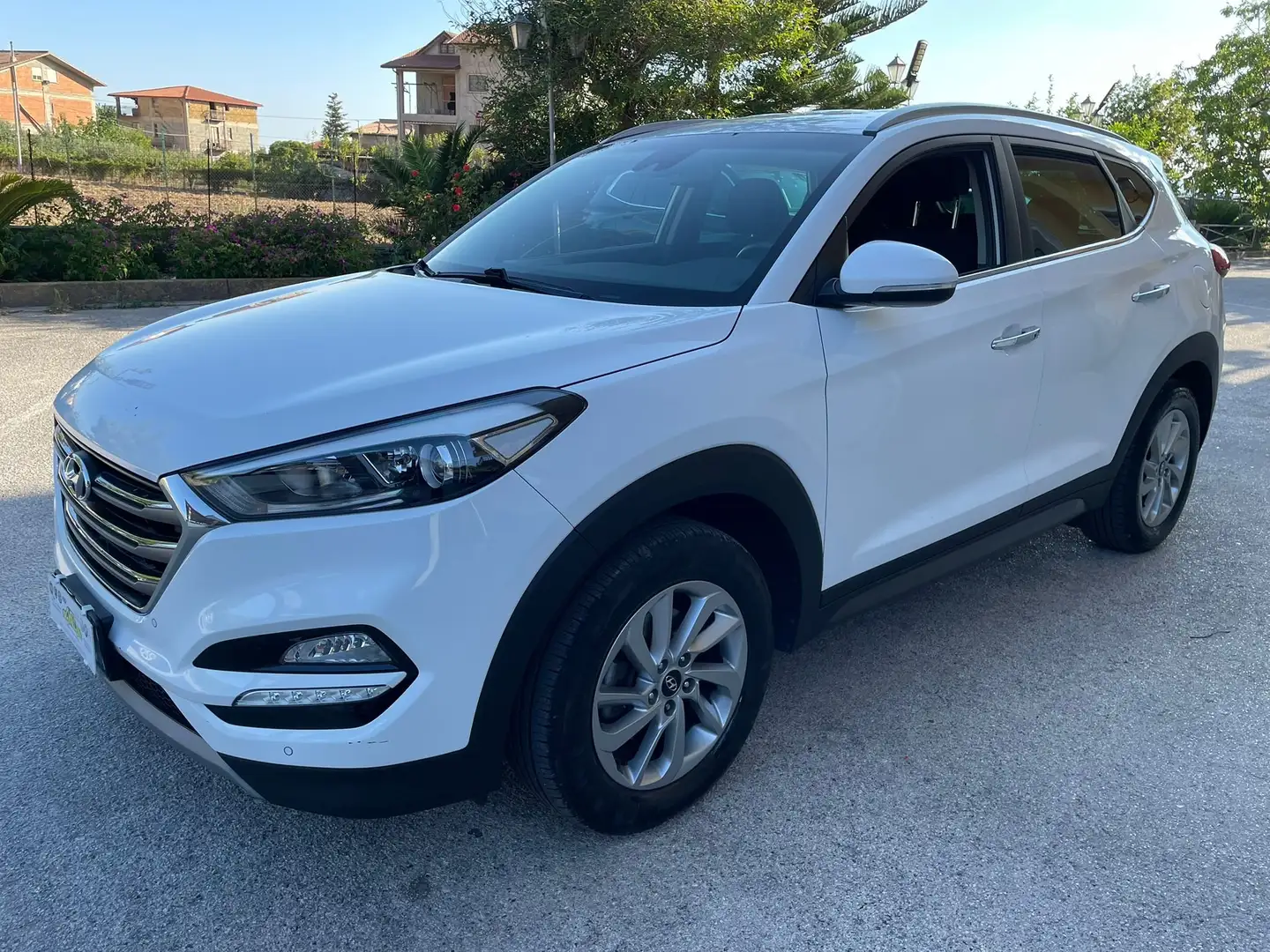 Hyundai TUCSON 1.6 CRDI dct X-Possible Bianco - 1