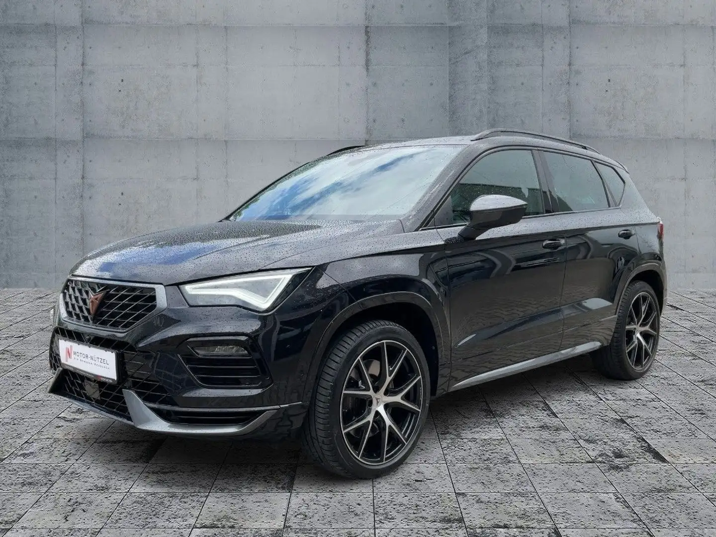 CUPRA Ateca 2.0TSI 4D DSG LED+NAV+ACC+SHZ+RFK+AHK+PANO Černá - 2