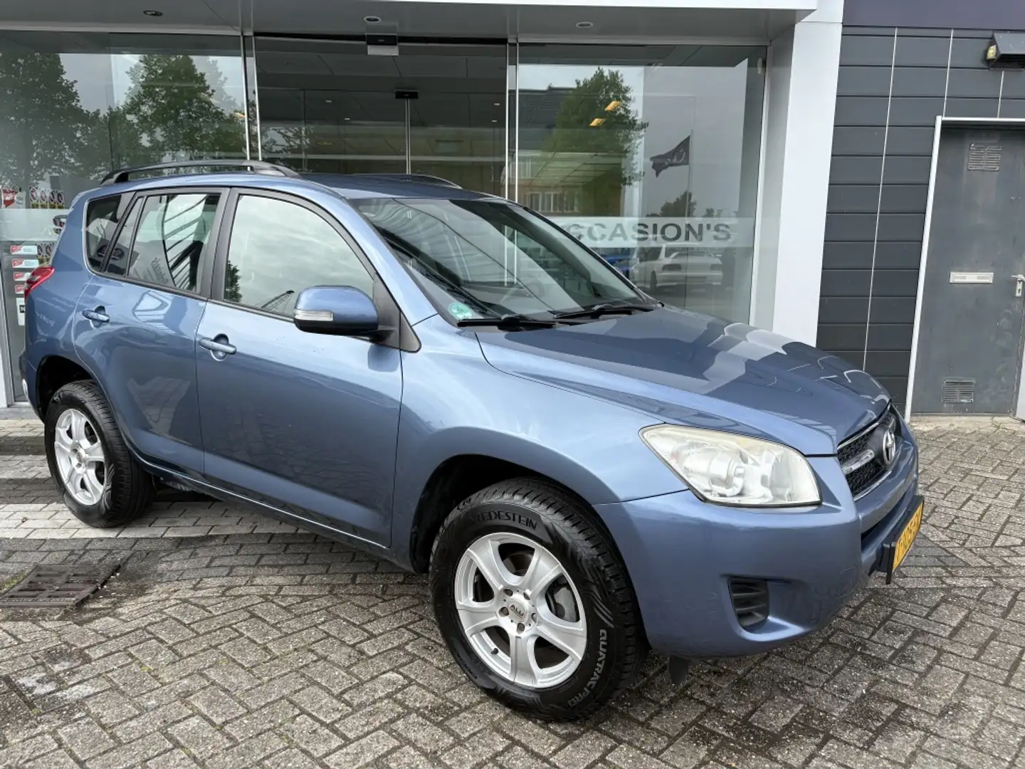 Toyota RAV 4 2.0 VVTi Comfort 2WD Trekhaak Navigatie Blauw - 2