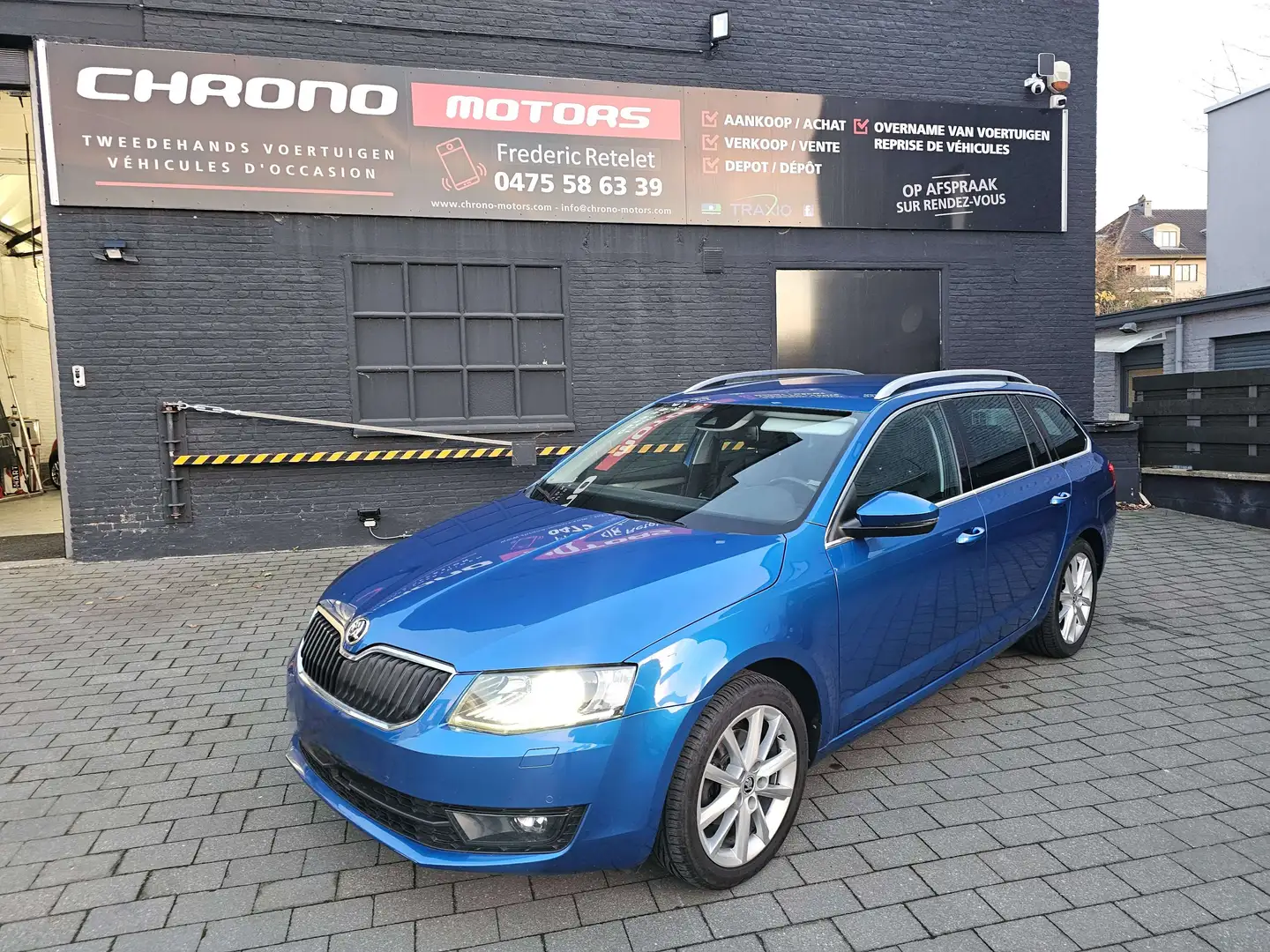 Skoda Octavia Octavia SW 1.0 TSI Style DSG Xénon Gps PX Tvac Azul - 1