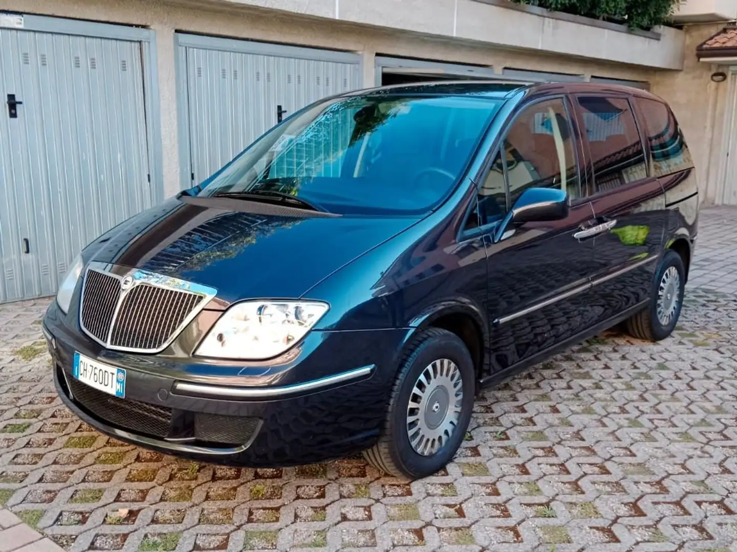 Lancia Phedra Phedra 2.2 jtd Executive - 1
