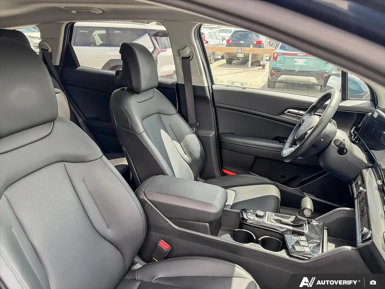 Kia Sportage снимка Kia Sportage