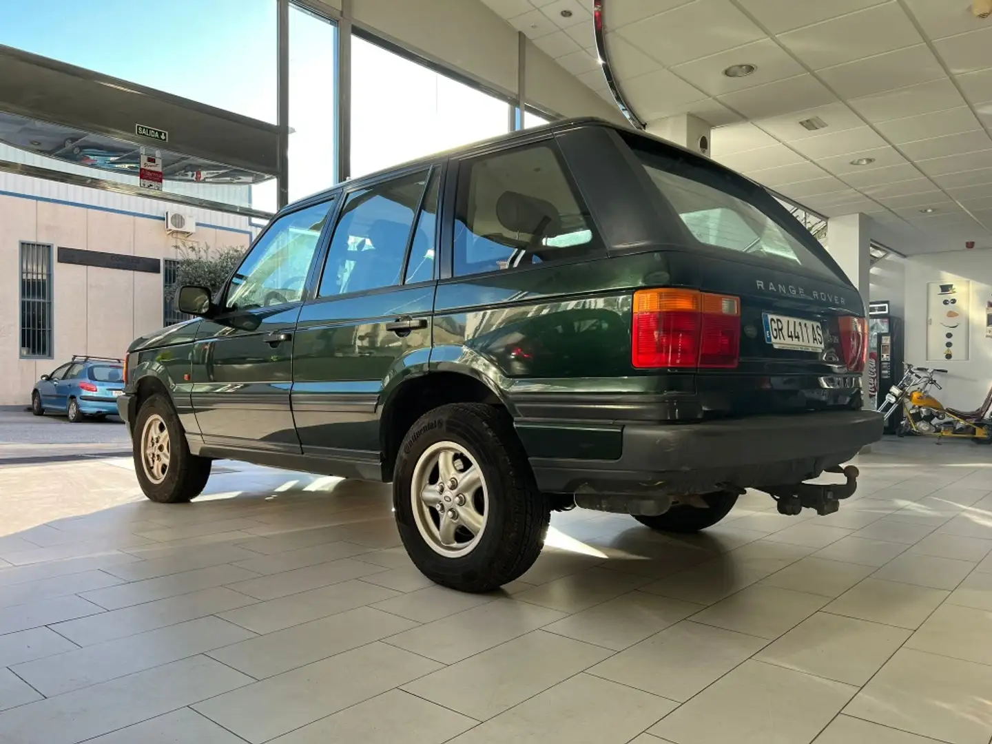 Land Rover Range Rover 2.5 DT SE Verde - 2