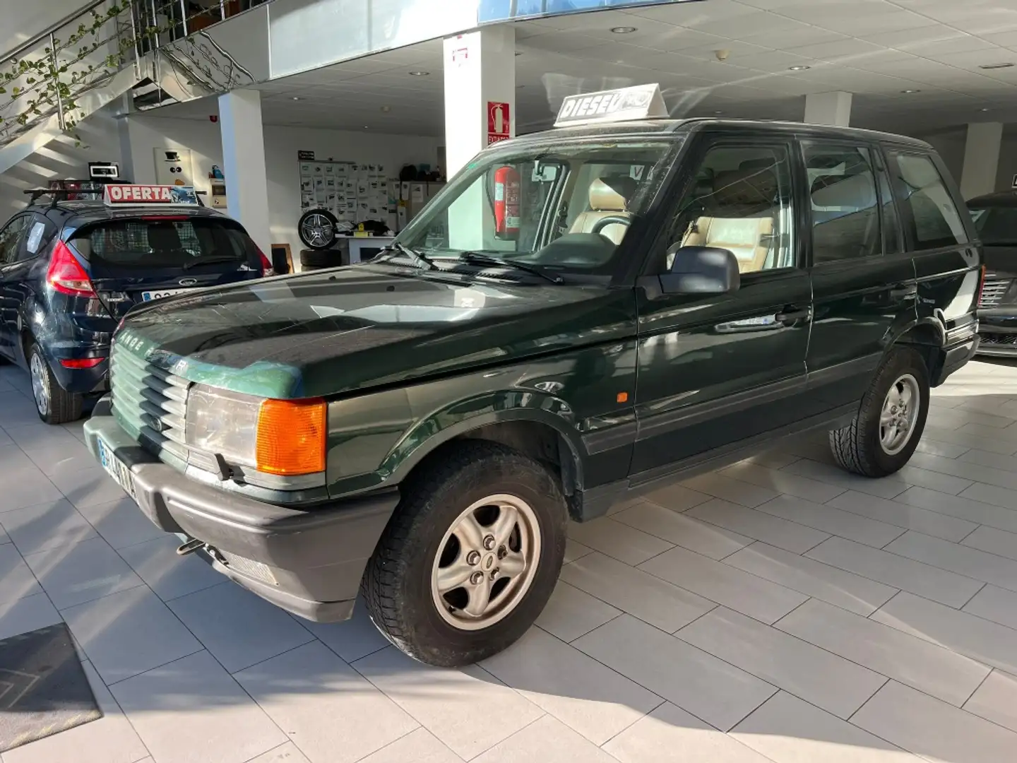 Land Rover Range Rover 2.5 DT SE Verde - 1