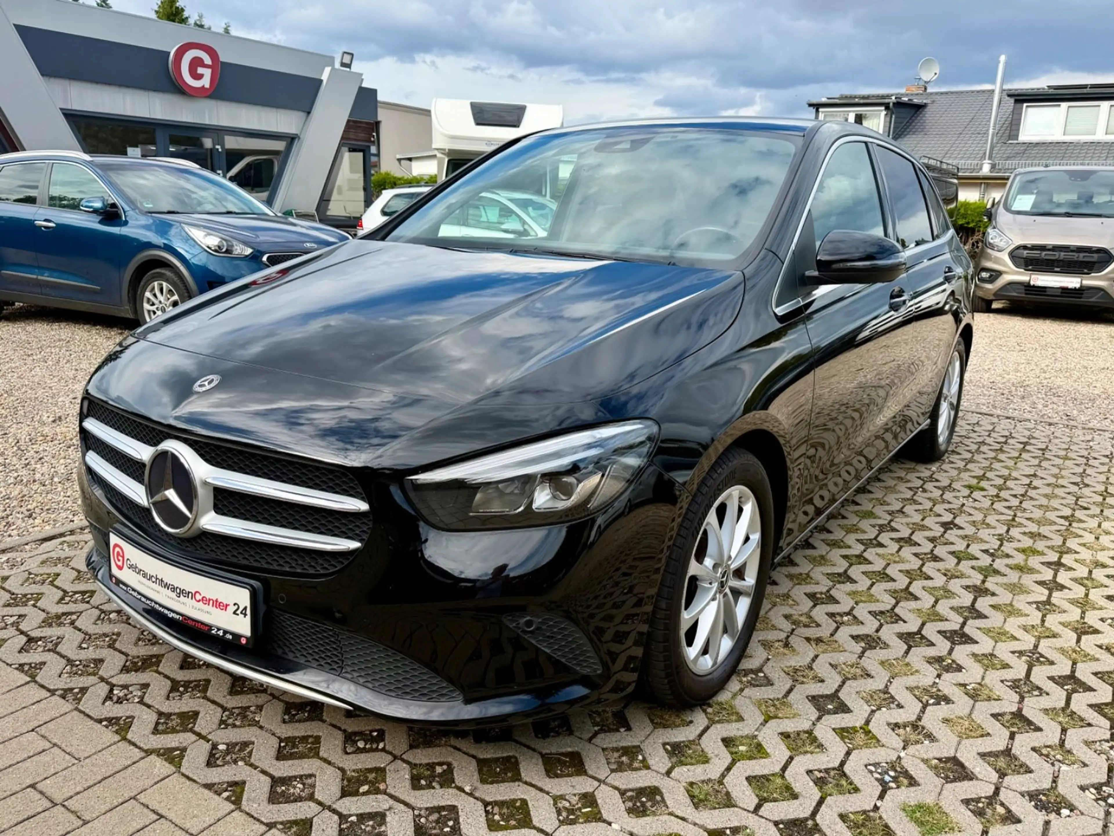 Mercedes-Benz B 180 d, Automatik, Leder, SHZ, Kamera