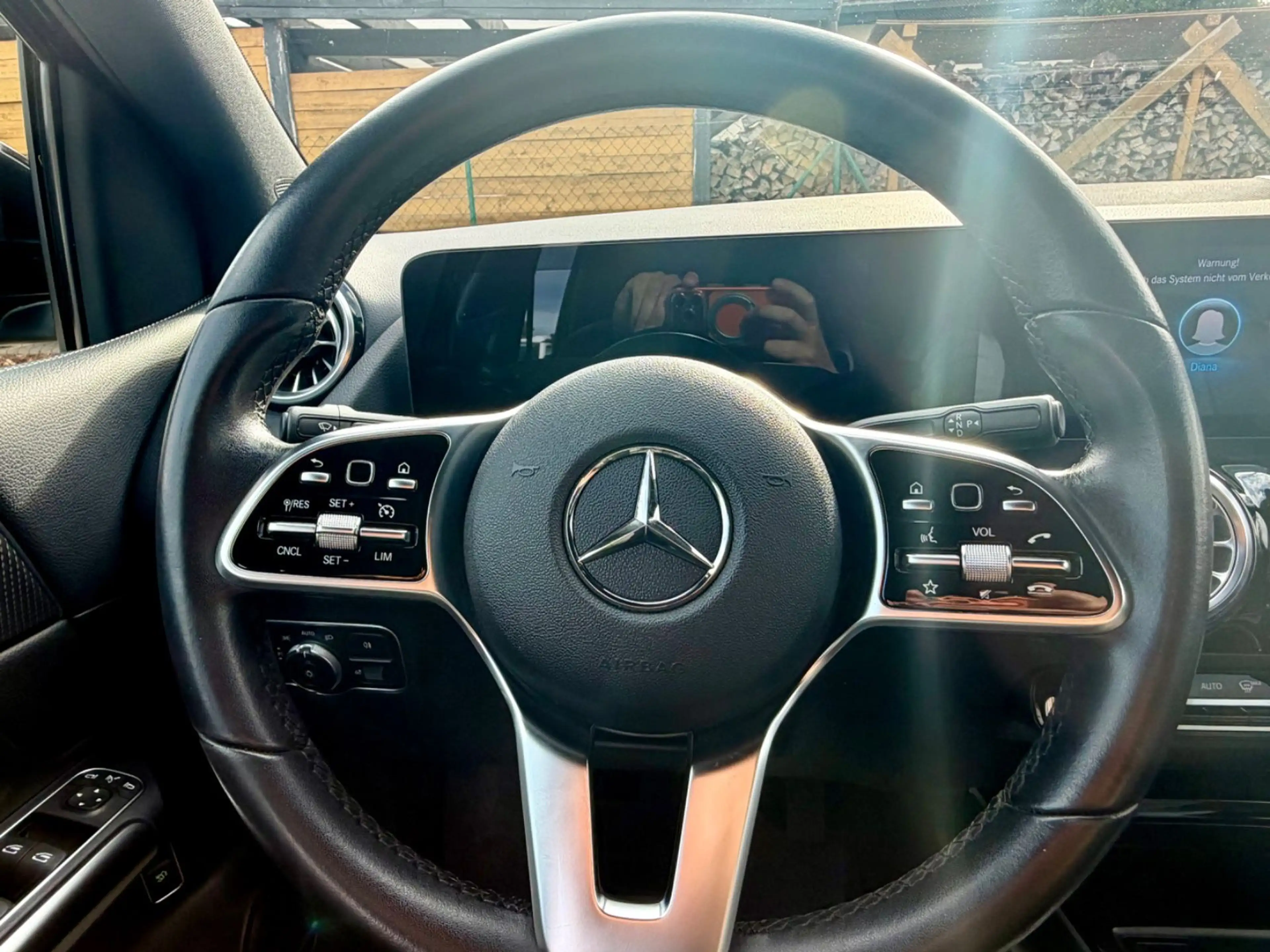 Mercedes-Benz B 180 d, Automatik, Leder, SHZ, Kamera — photo 9
