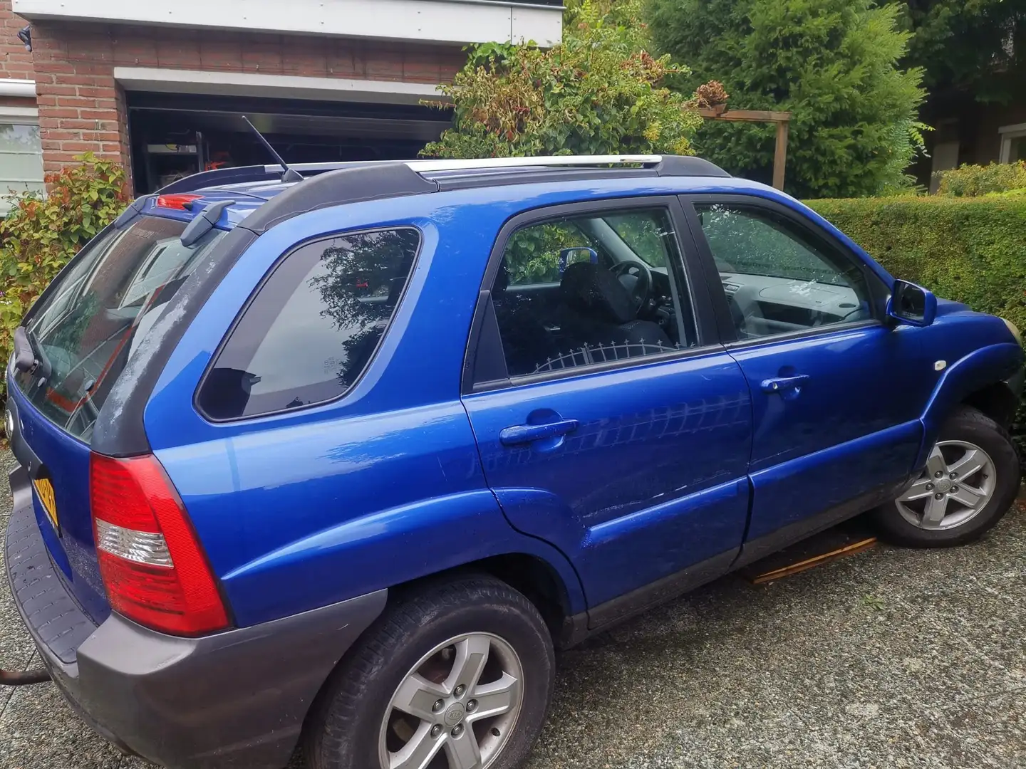 Kia Sportage Sportage 2.0 CVVT Comfort Blauw - 1