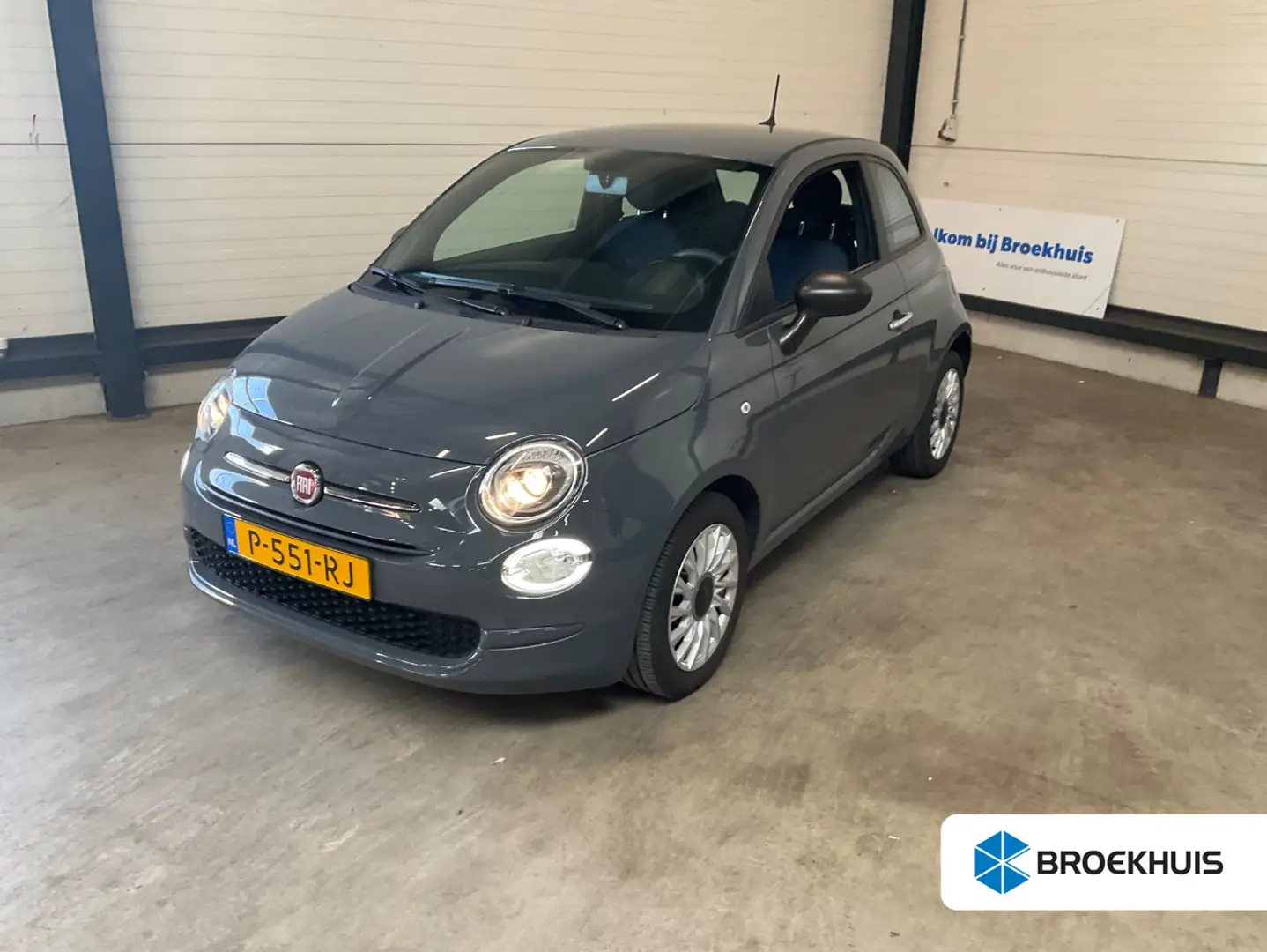 Fiat 500 1.0 Hybrid Cult | CarPlay | Airco | DAB+ | Park As Grijs - 1