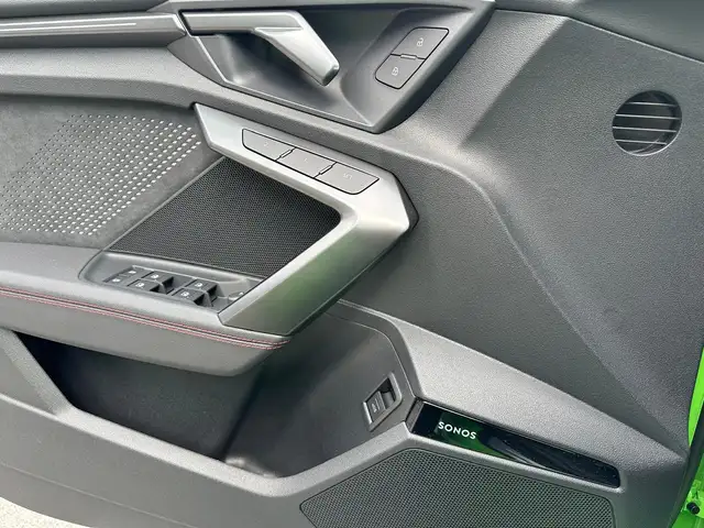 Audi RS3 view 15