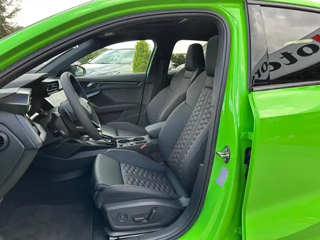 Audi RS3 view 11
