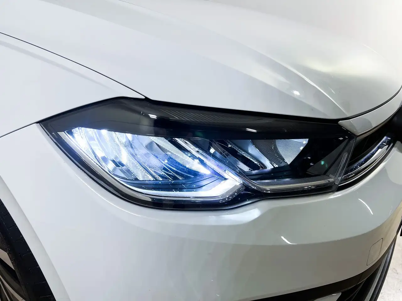 Volkswagen Polo 1.0 tsi Life 95cv, миниатюра 16
