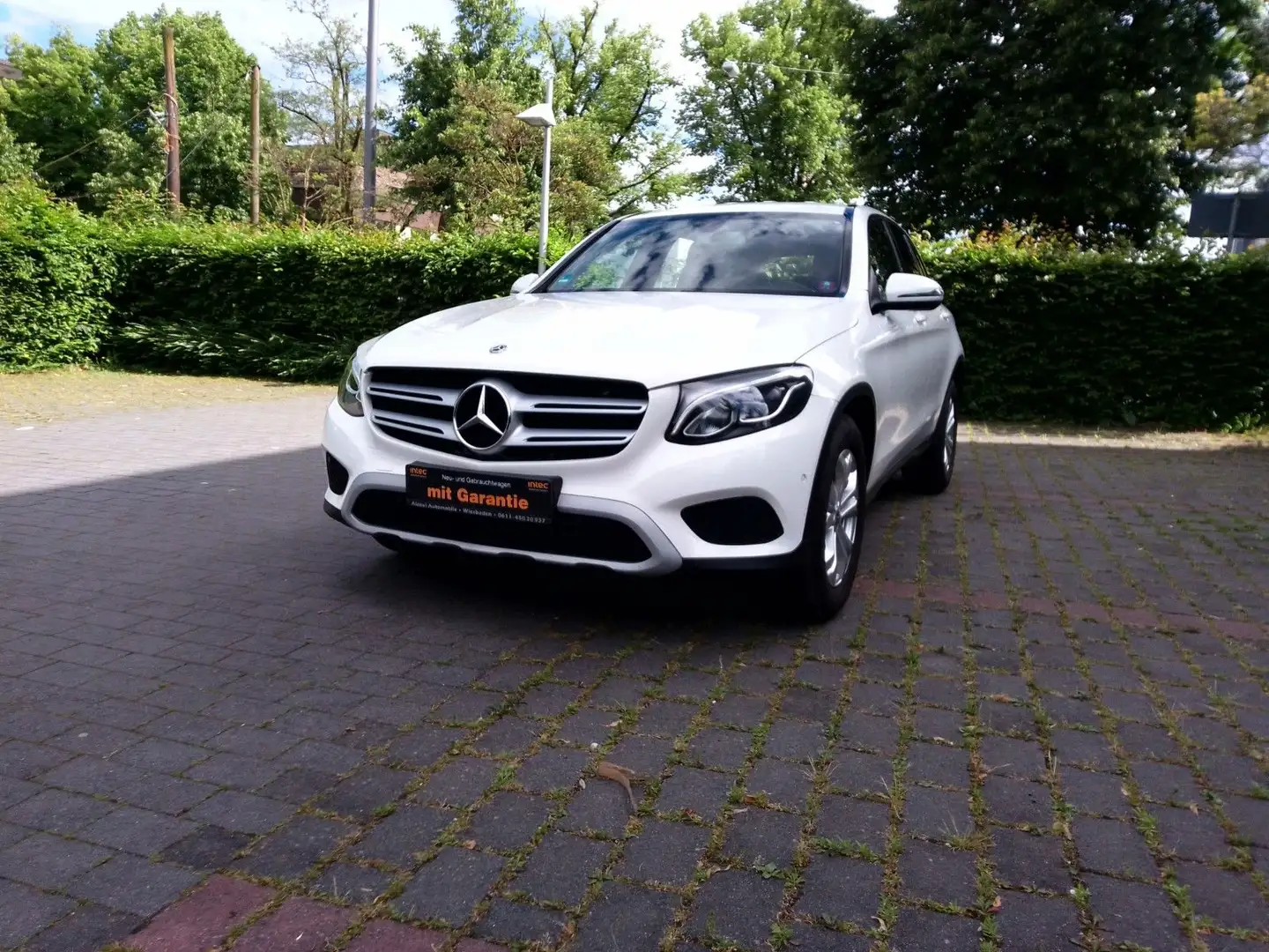 Mercedes-Benz GLC 220 d 4Matic Weiß - 1
