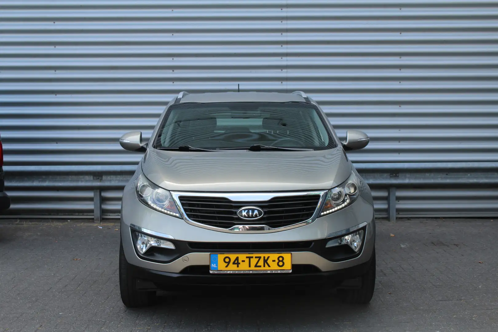 Kia Sportage 1.6 GDI 135pk X-ecutive Plus Pack NL-Auto NAP Clim Grijs - 2