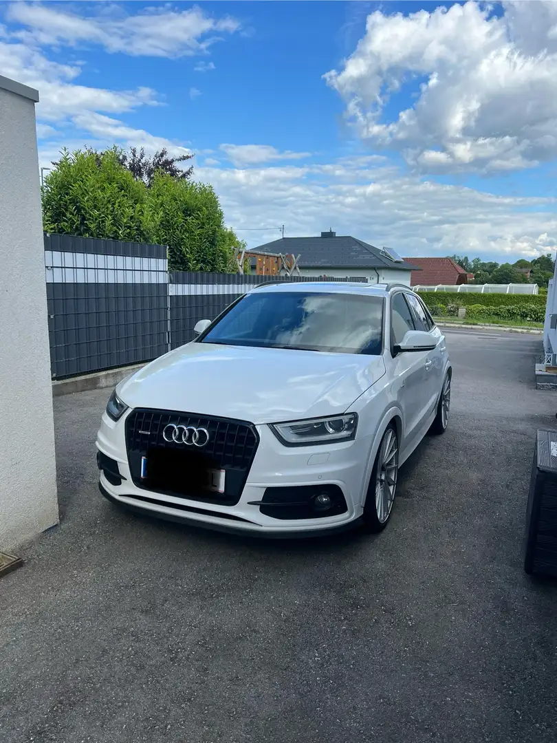 Audi Q3 2,0 TDI quattro Daylight S-tronic - 1