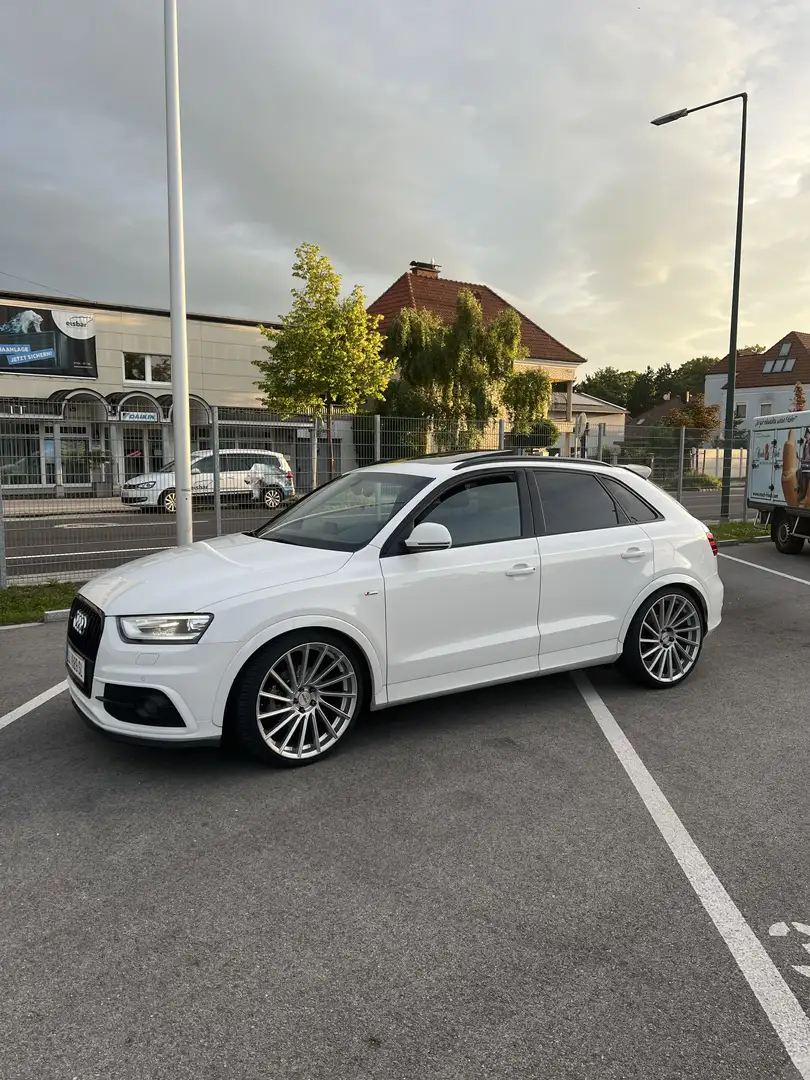 Audi Q3 2,0 TDI quattro Daylight S-tronic - 2