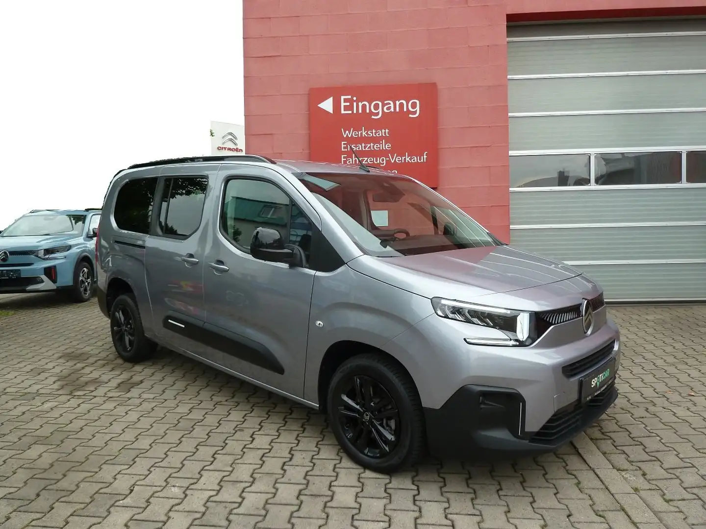 Citroen Berlingo XL BlueHDi 130 EAT8 MAX~7-Sitzer~Navi~Winter-Paket Gris - 1
