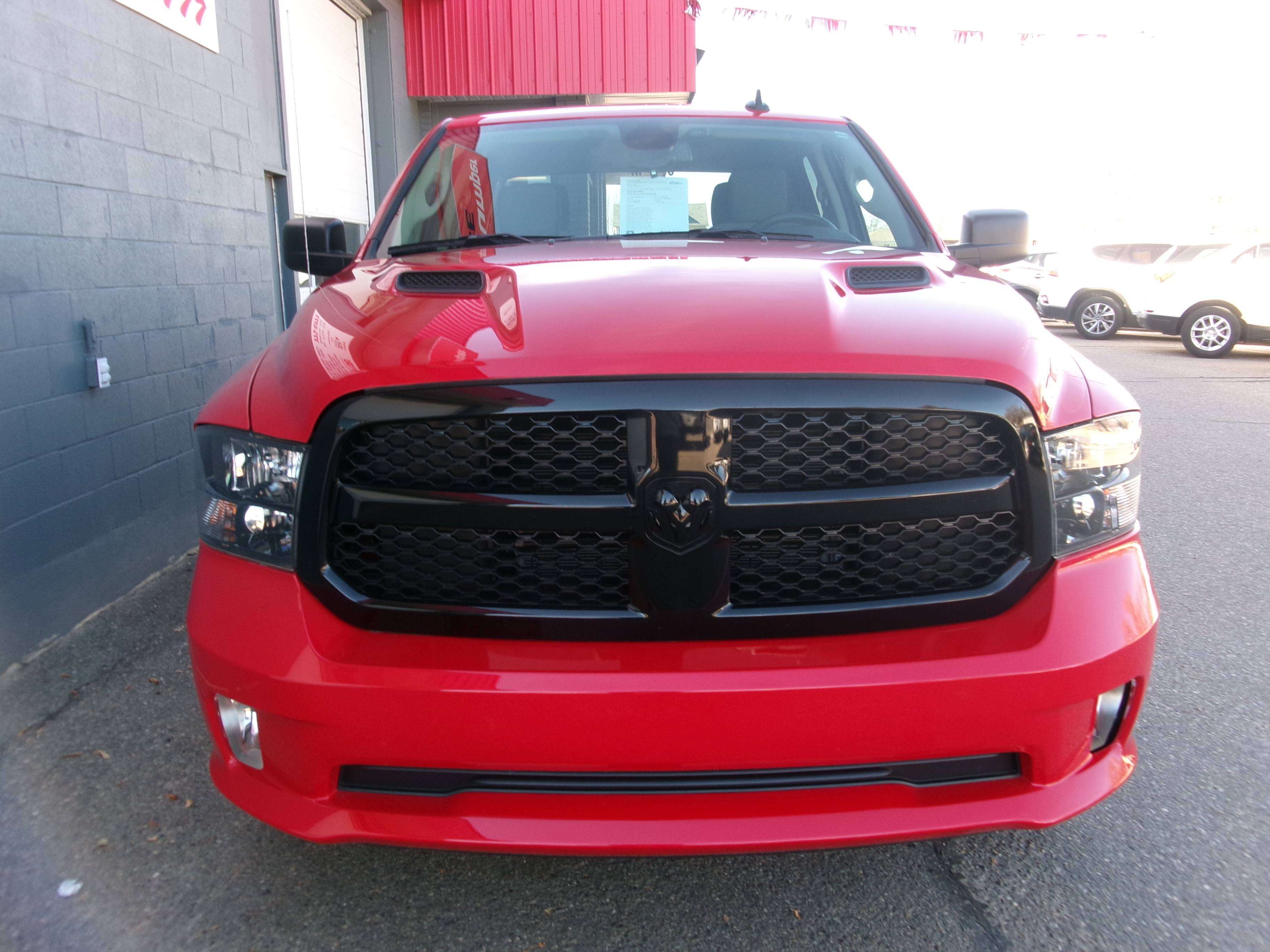 2022 RAM 1500 Classic Crew Cab