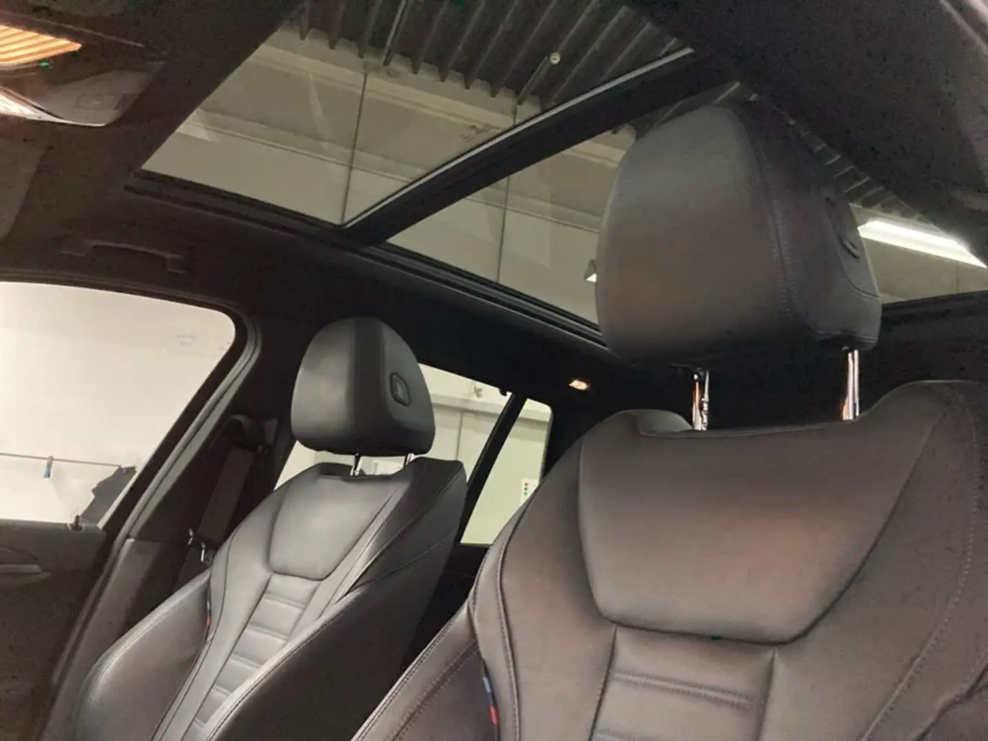 BMW X3 M Sport Schwarz - 1