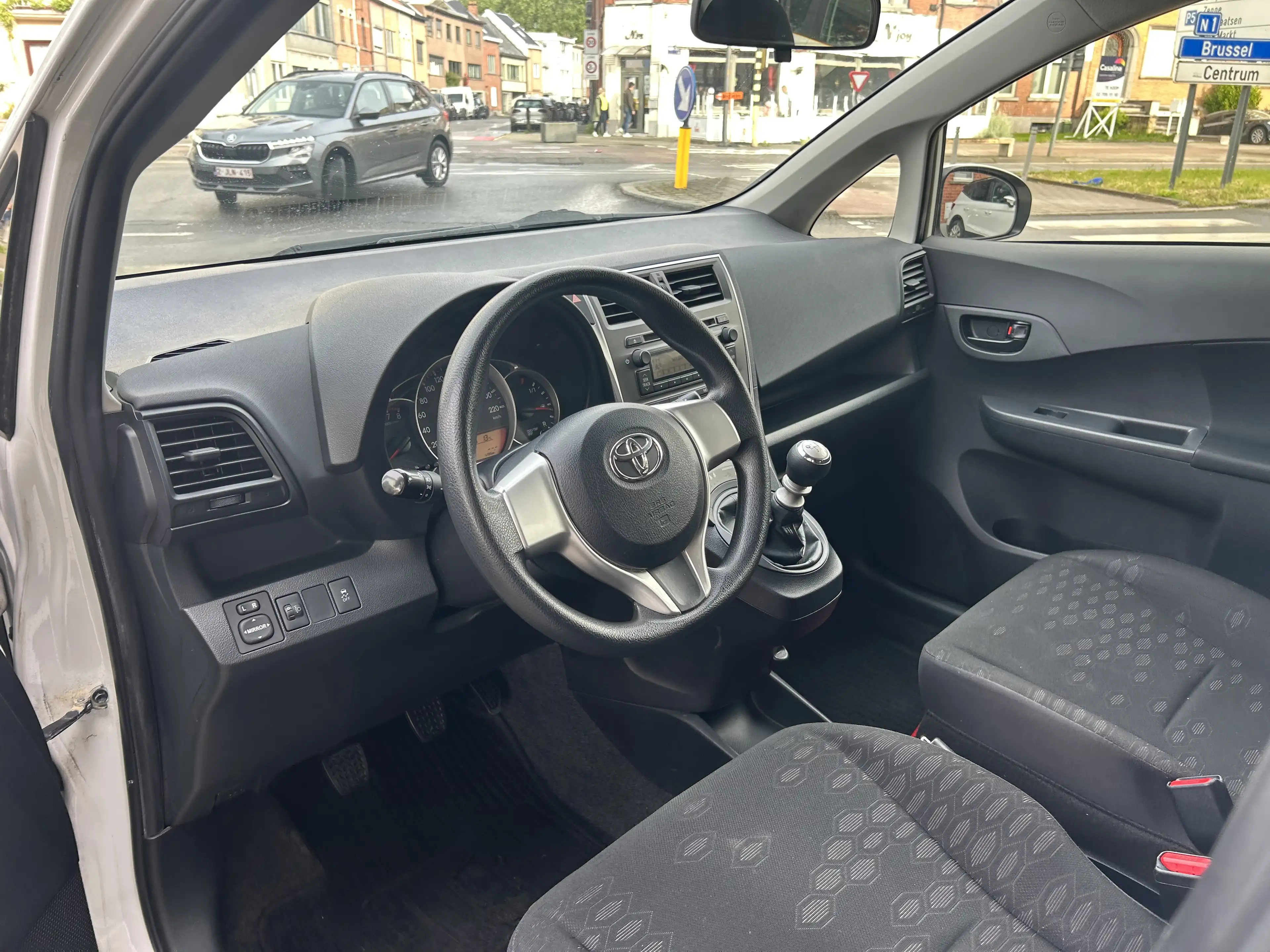 Toyota Verso-S 1.33 VVT-i/Airco/Carnet Toyota! — photo 5