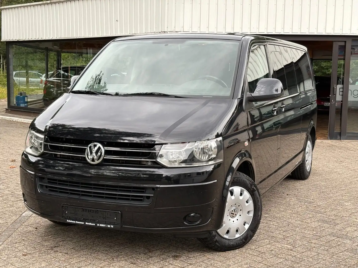 Volkswagen T5 Caravelle Comfortline Lang 9 Sitzer/Leder Siyah - 1