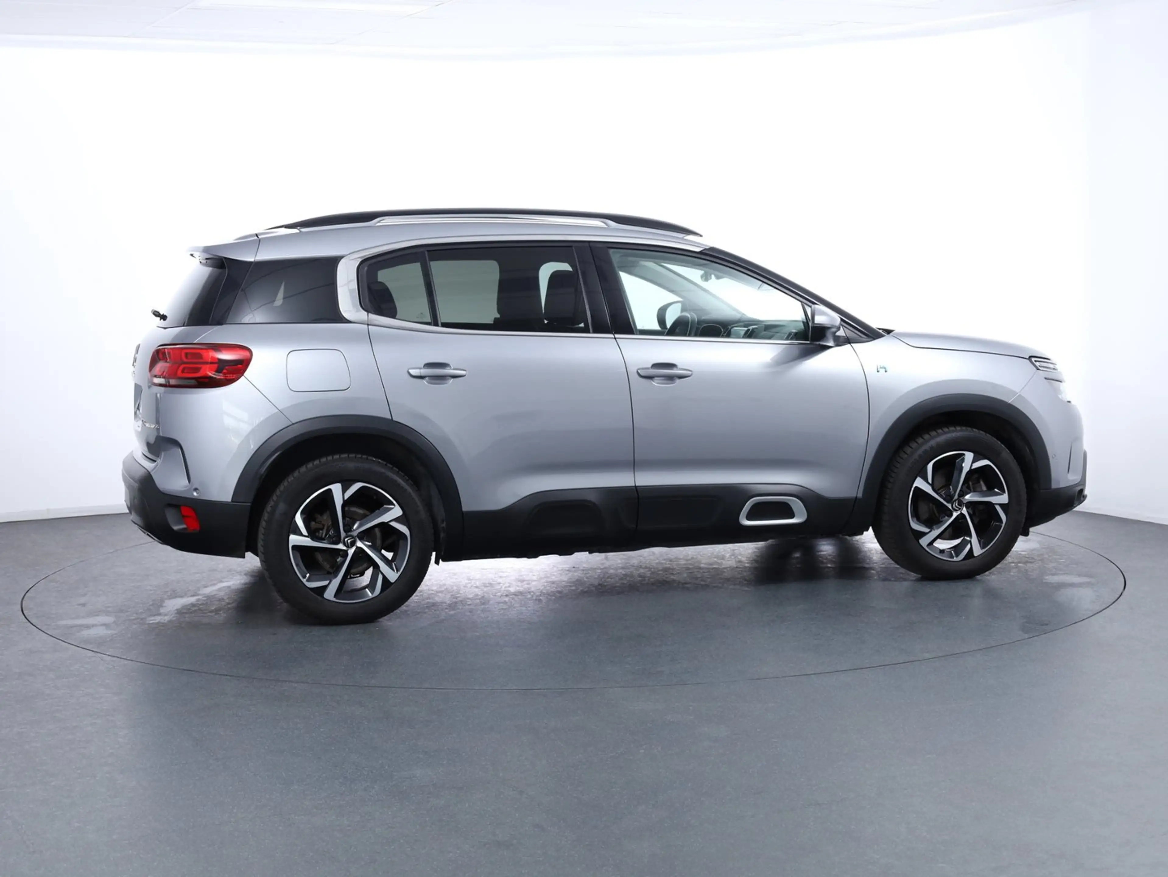Citroen C5 Aircross Feel Pack Hybrid — photo 4