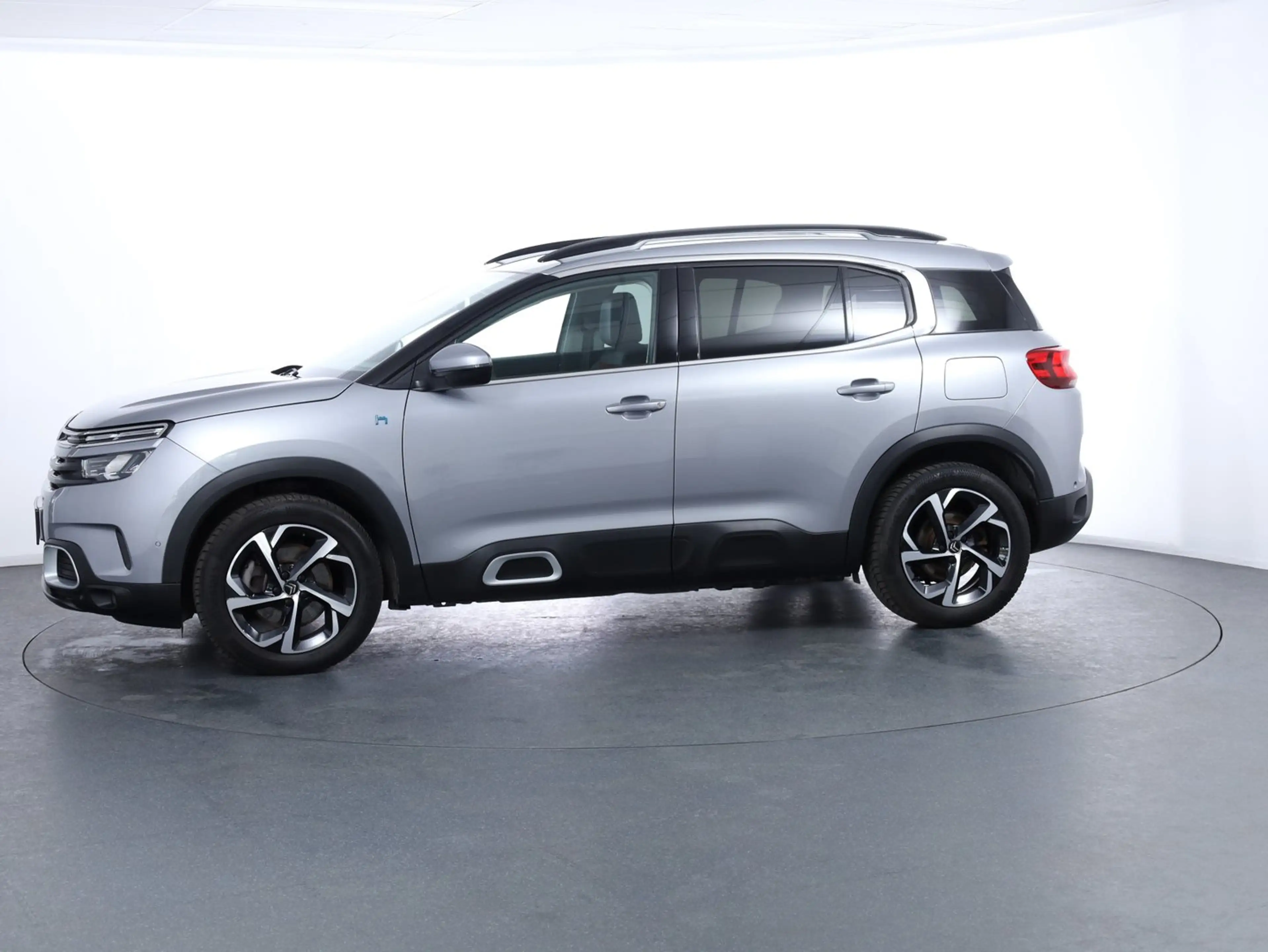 Citroen C5 Aircross Feel Pack Hybrid — photo 8