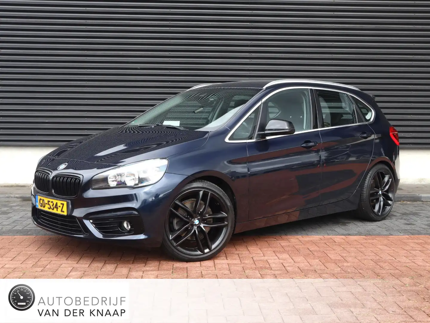 BMW 220 2-serie Active Tourer 220i Essential | Clima | Cru Blauw - 1