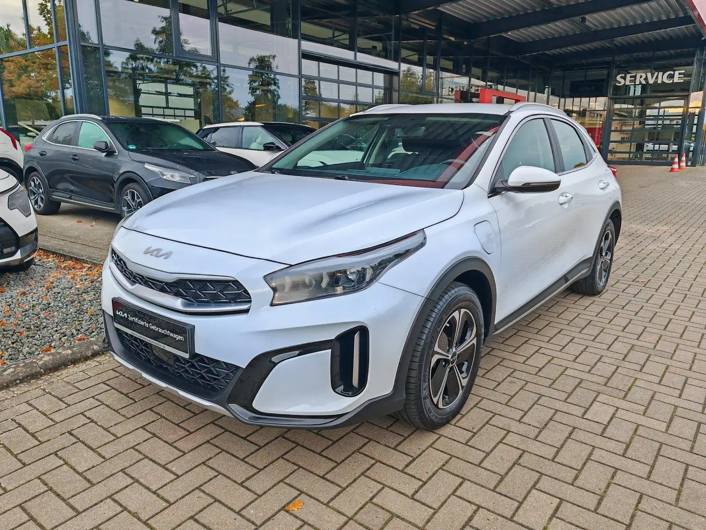 Kia XCeed CD 1.6 GDI PHEV Vision DCT Navi RFK AHK Blanc - 2