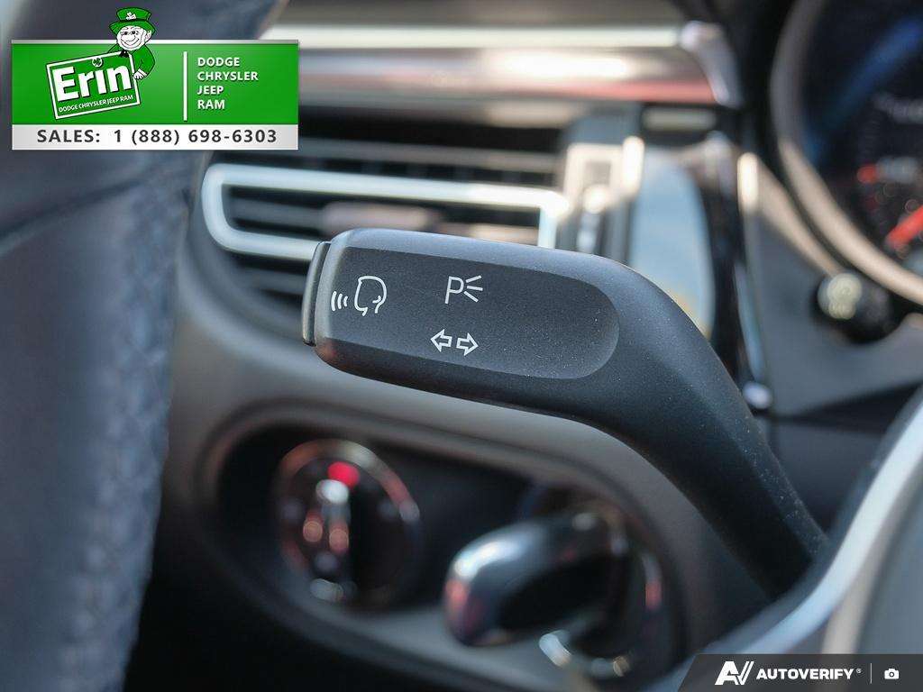 2019 Porsche Macan S AWD RED Leather thumb 15