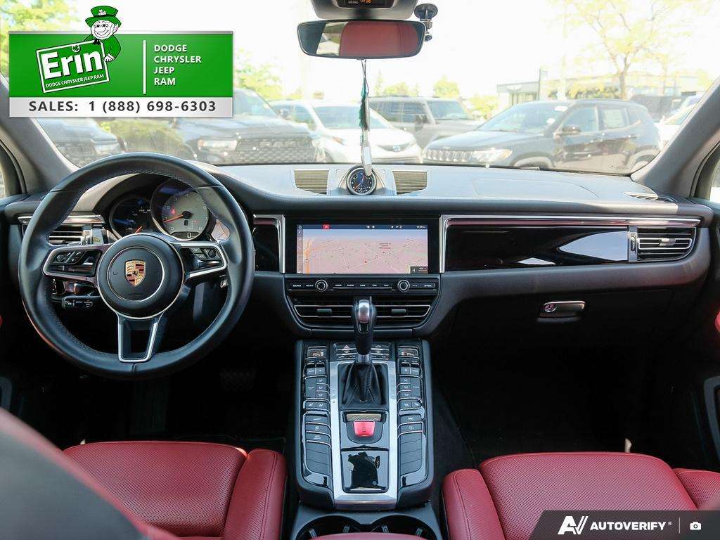 2019 Porsche Macan S AWD RED Leather thumb 26