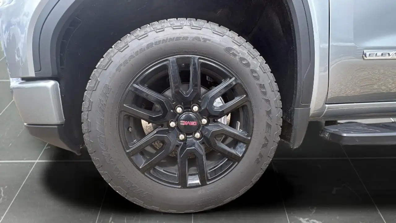 GMC Sierra 1500 fotografie GMC Sierra 1500