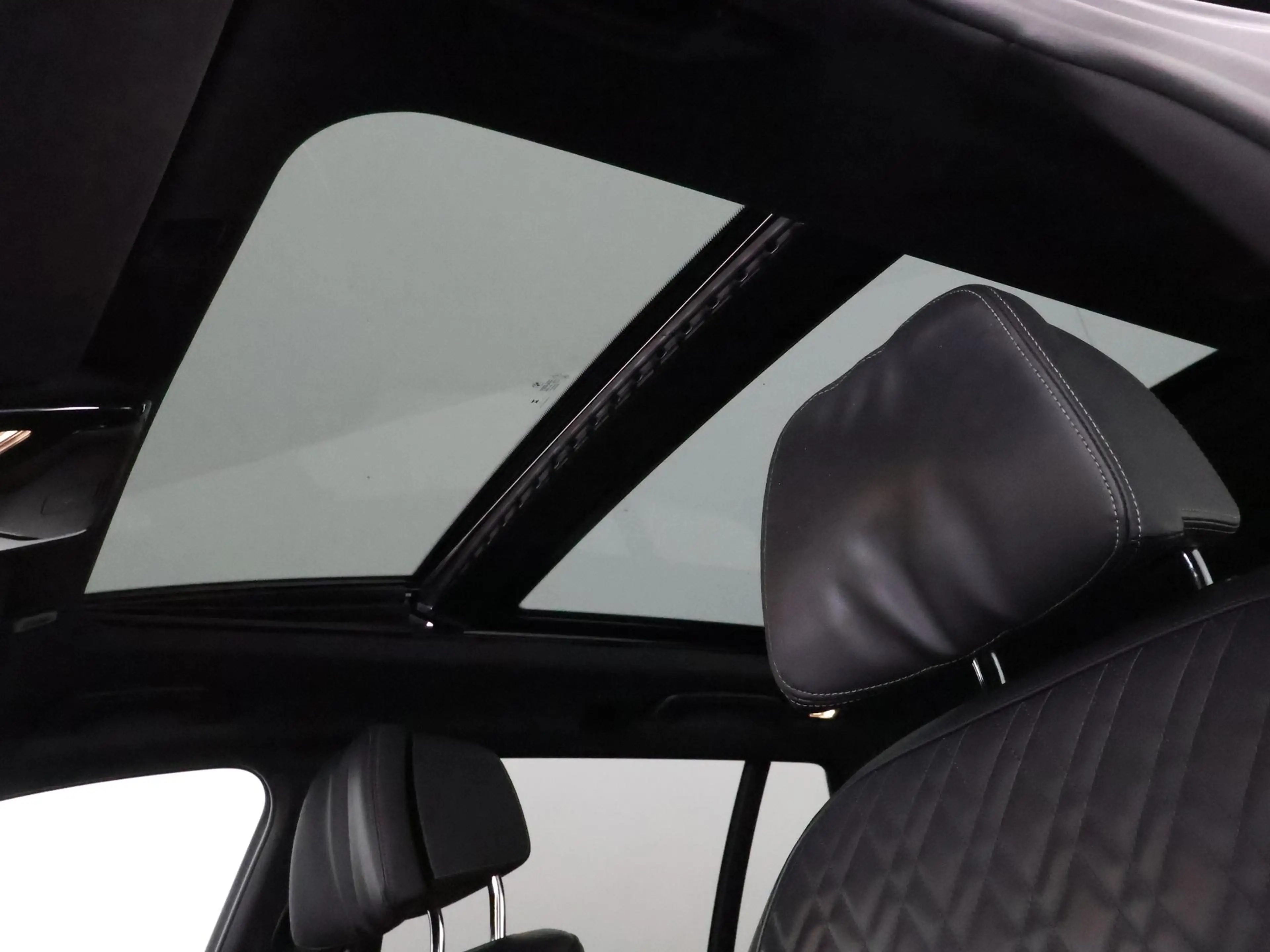 BMW 530 5-serie Touring 530e Business Edition Plus M-Pakke — photo 12