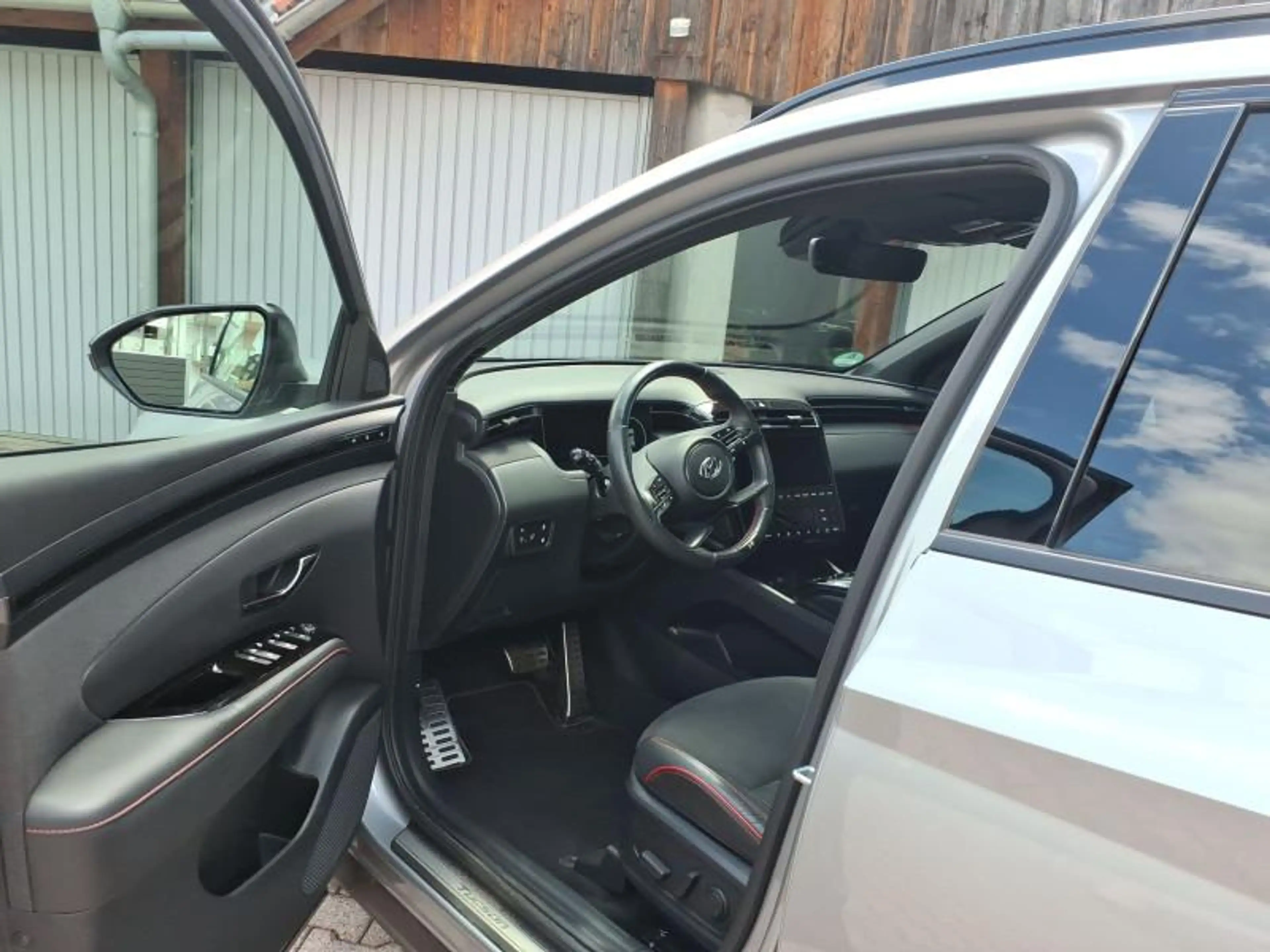 Hyundai TUCSON 1.6 T-GDI Plug-in Hybrid Sky 4WD N-line l Schuifda — photo 4