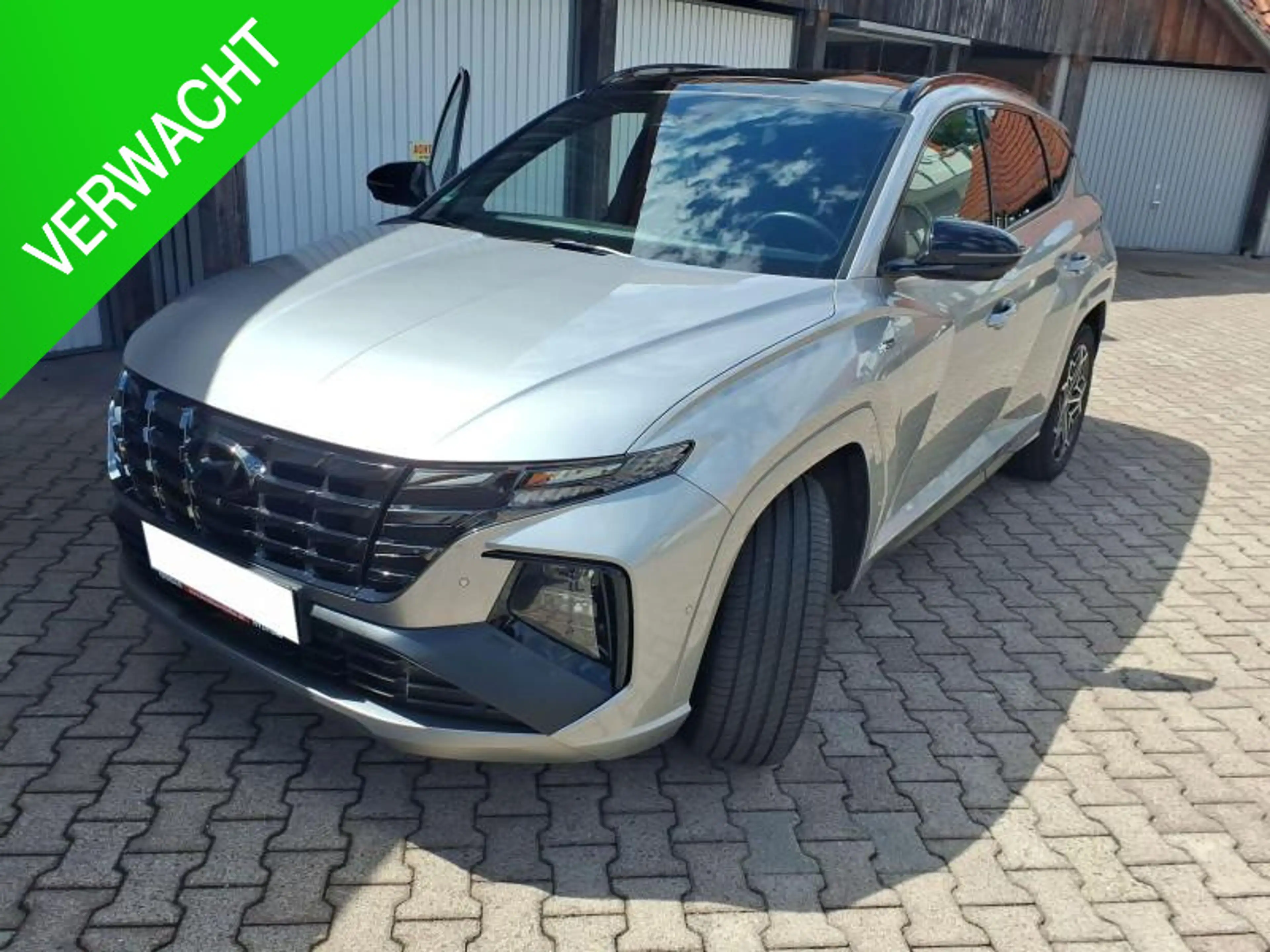 Hyundai TUCSON 1.6 T-GDI Plug-in Hybrid Sky 4WD N-line l Schuifda