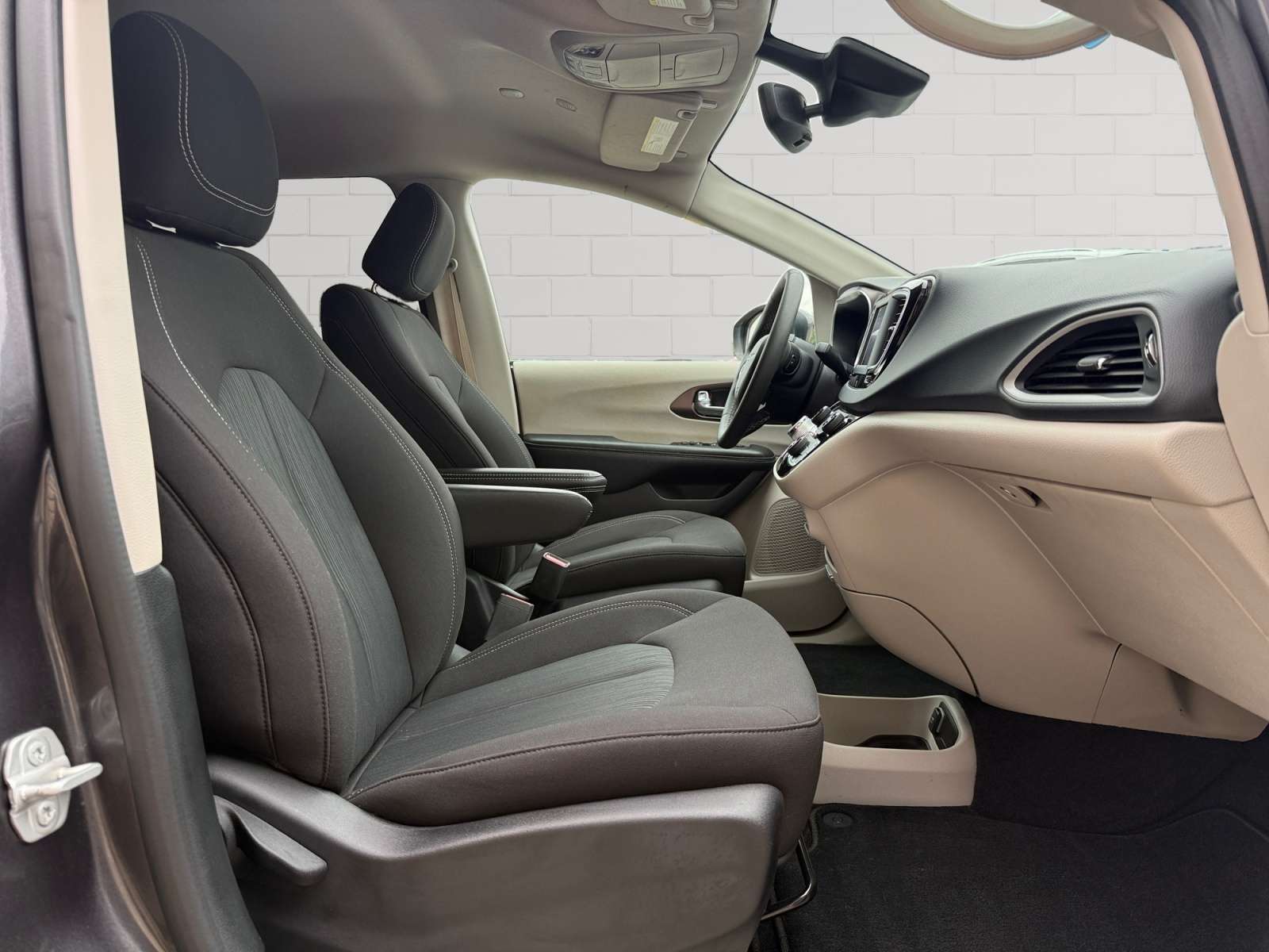 used 2023 Chrysler Grand Caravan car, priced at $35,588