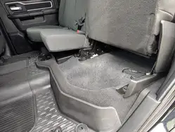 RAM 2500 снимка RAM 2500