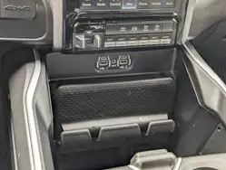 RAM 2500 снимка RAM 2500