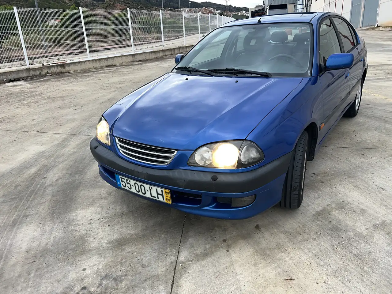 Toyota Avensis 1.6 Terra, foto 5
