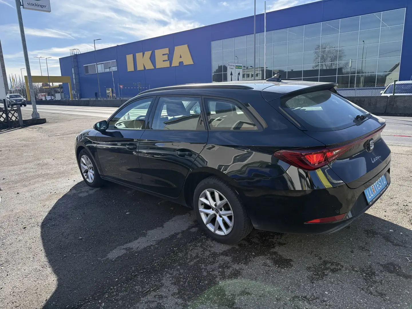 SEAT Leon Leon SP 1,0 TSI Style Style Schwarz - 1