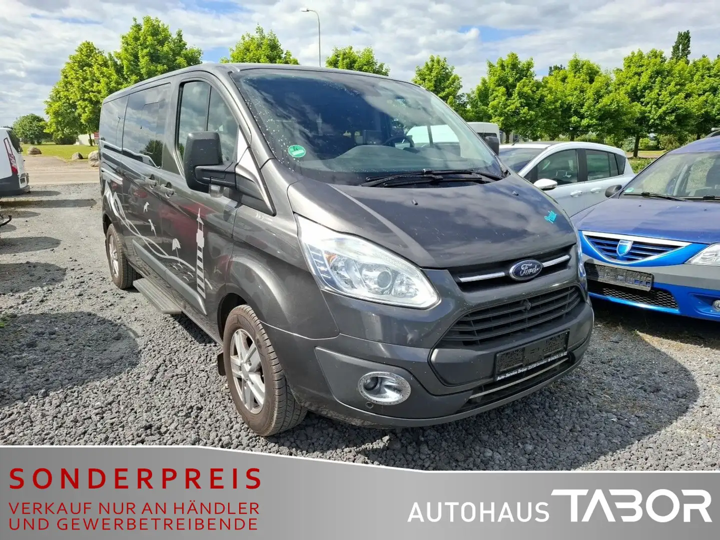 Ford Tourneo Custom Custom 2.0 TDCi 310 L2 8-S Navi AHK Klim siva - 2