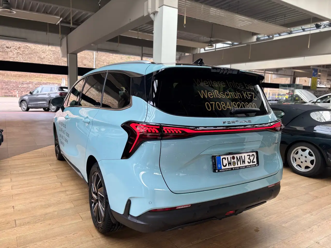 Forthing U-Tour 4 U Tourer Vollausstattung7 Sitzer Vorführwagen