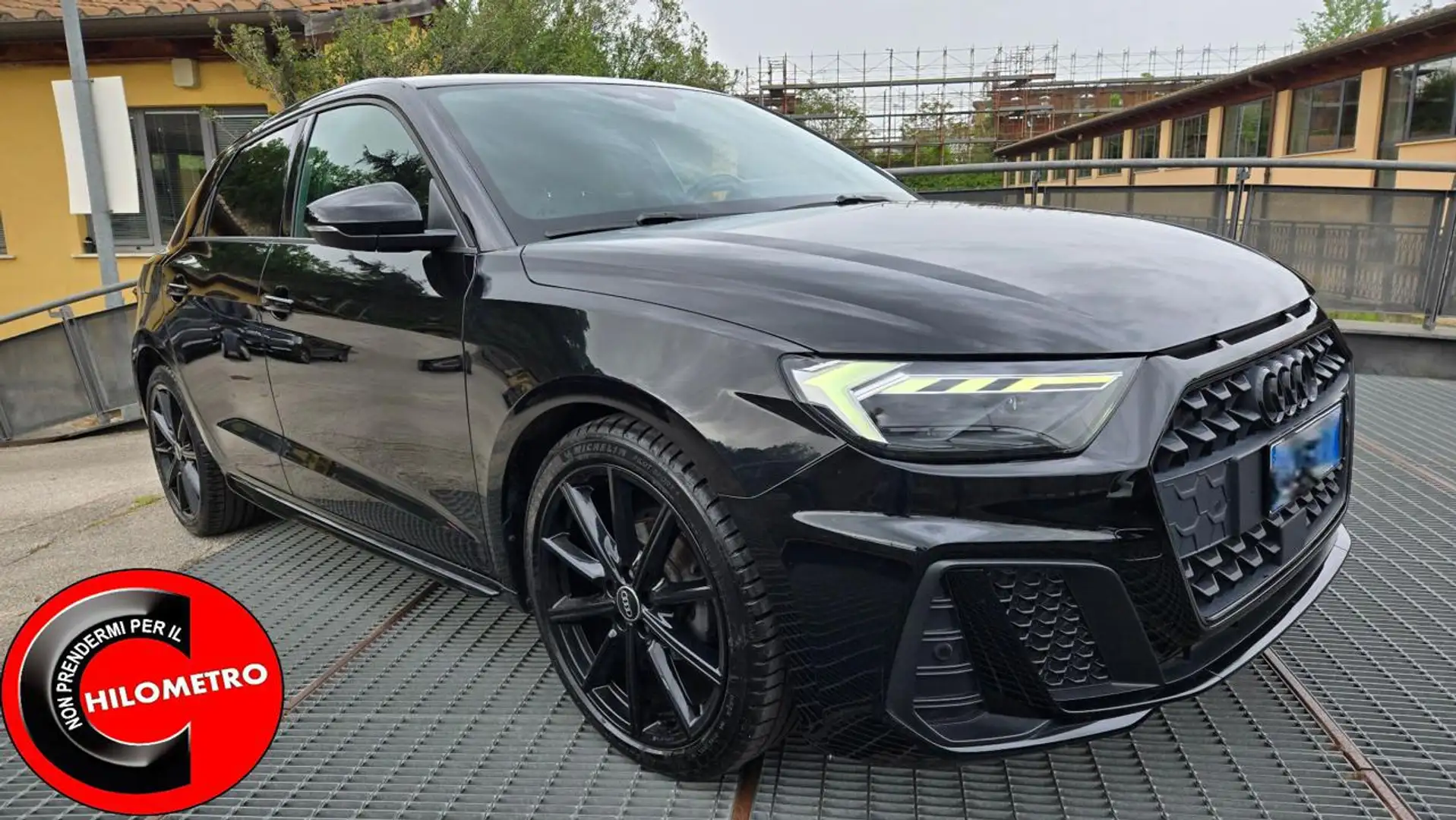 Audi A1 SPB 25 TFSI S-LINE S-TRONIC IDENTITY BLACK LED UFF Nero - 1