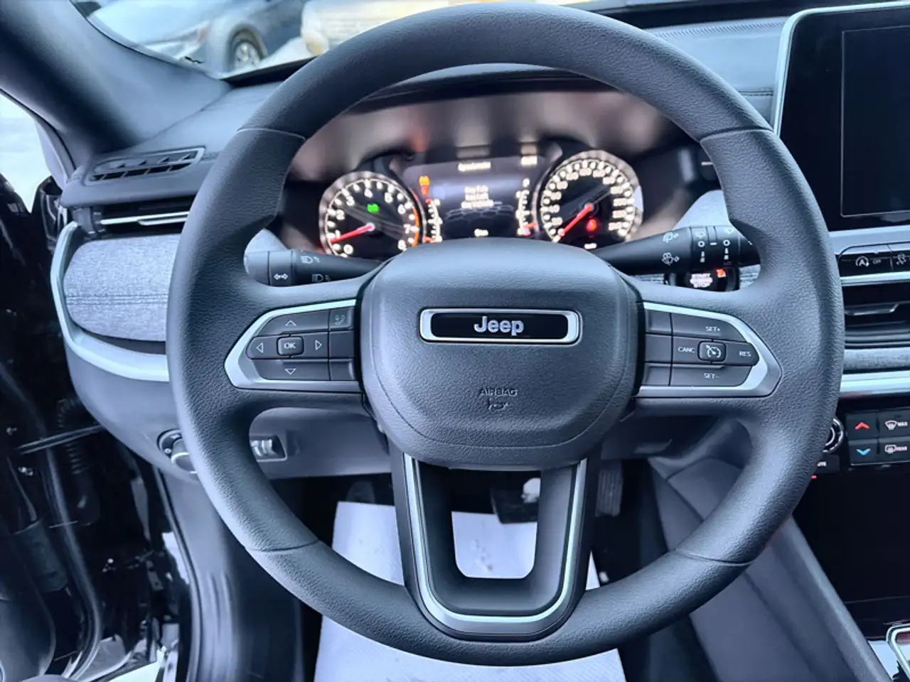 Jeep Compass снимка Jeep Compass