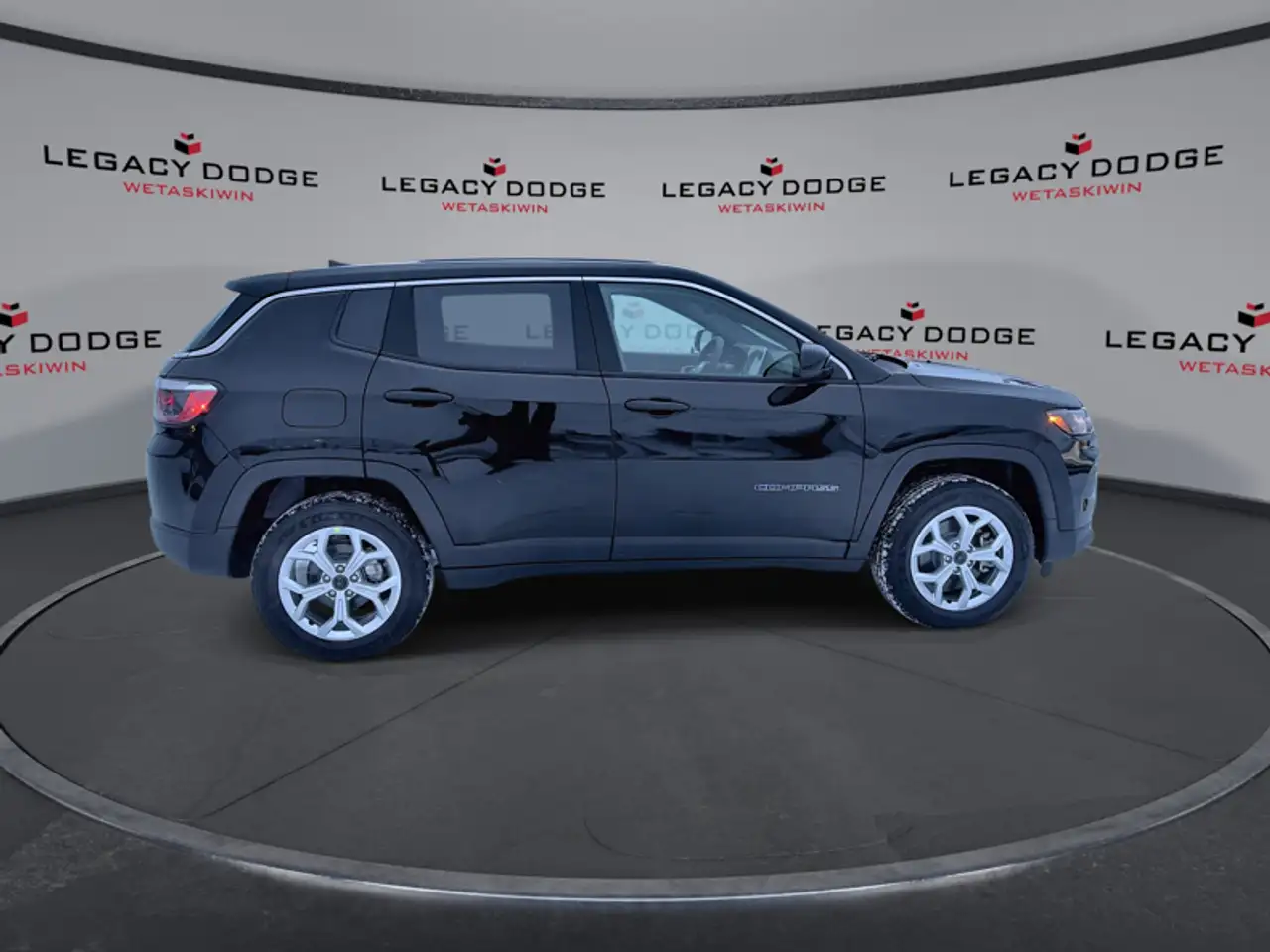 Jeep Compass снимка Jeep Compass