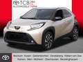 Toyota Aygo X 1.0 Teamplayer SHZ PDC KLIMA LM-Felgen BT Beige - thumbnail 1