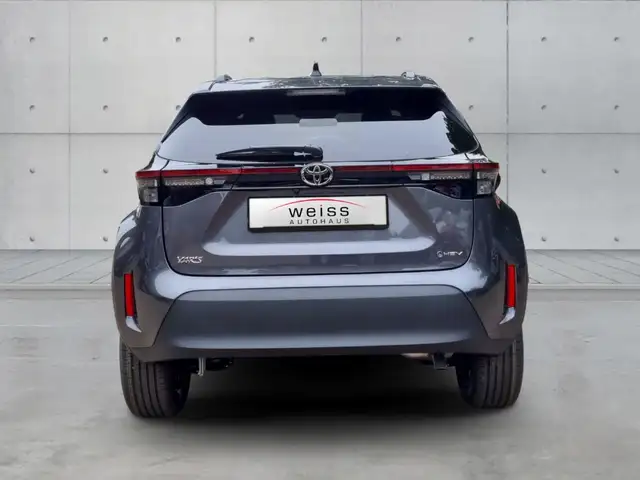 Toyota Yaris Cross view 5