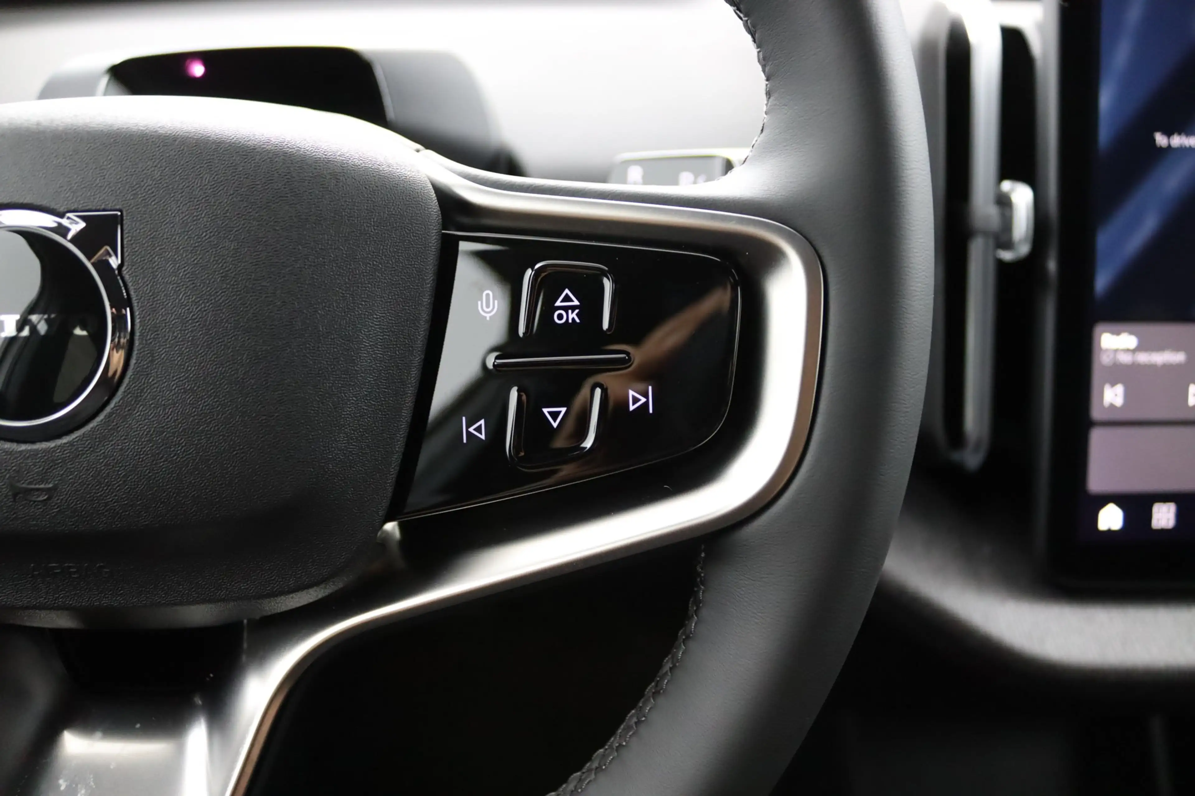Volvo EX30 P5 Long Range Plus Black Edition Europa 69 kWh | D — photo 22