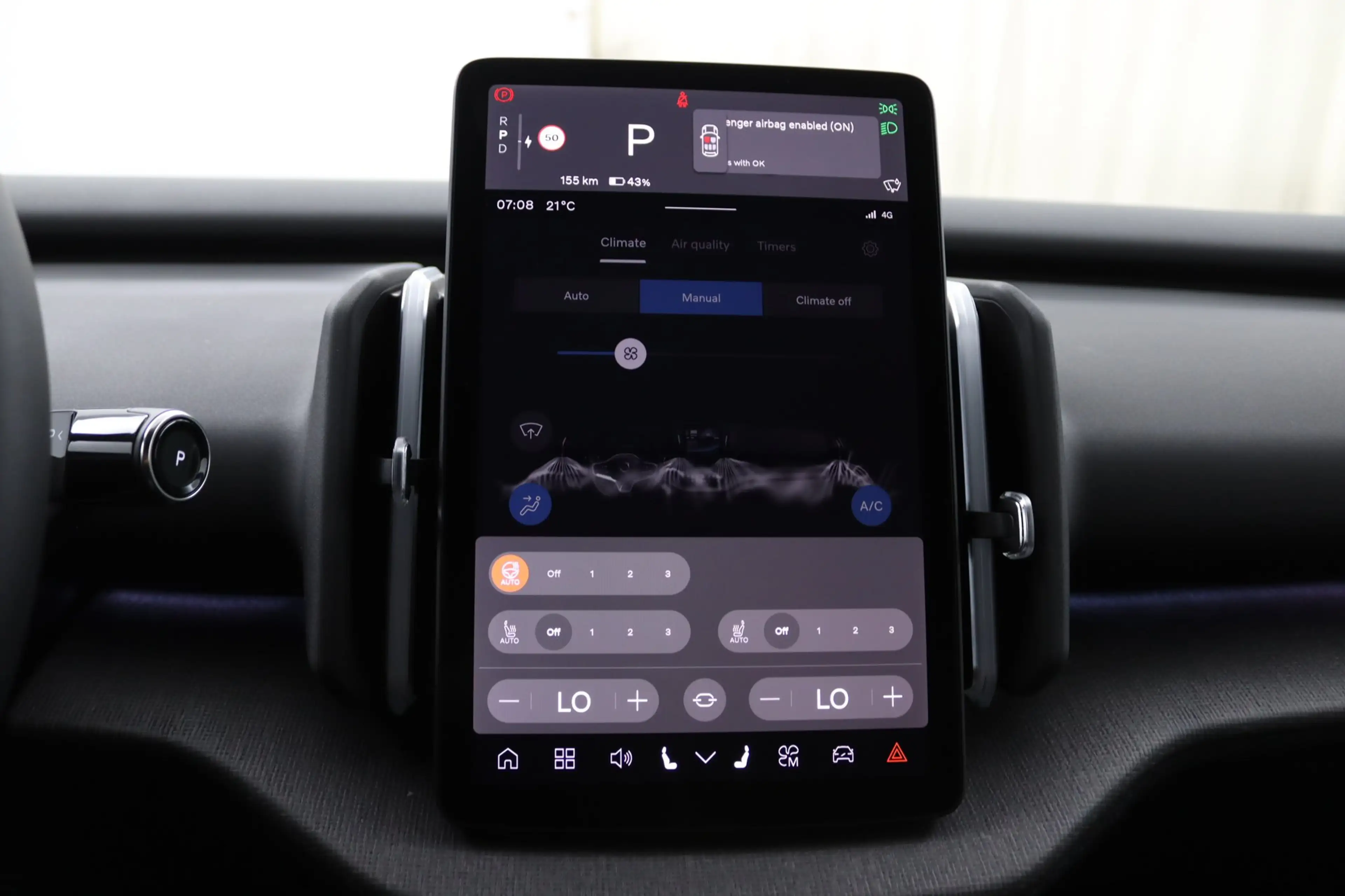Volvo EX30 P5 Long Range Plus Black Edition Europa 69 kWh | D — photo 19