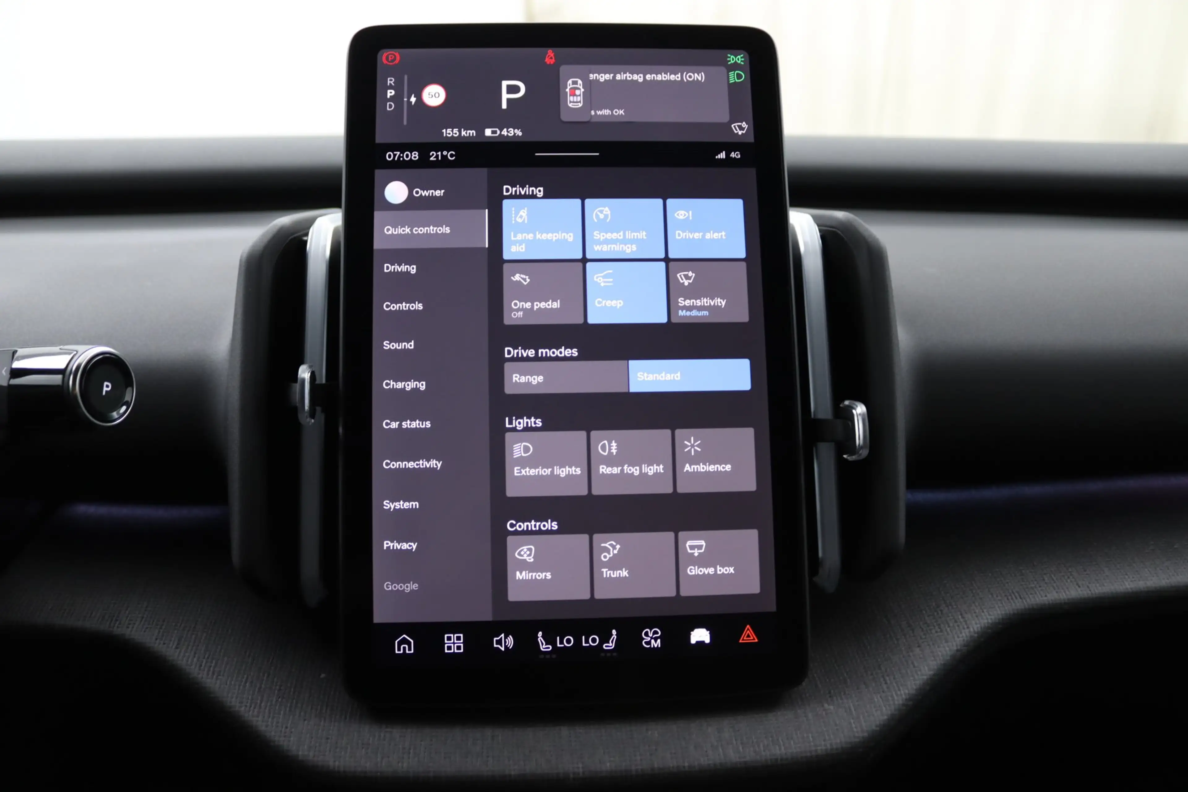 Volvo EX30 P5 Long Range Plus Black Edition Europa 69 kWh | D — photo 43