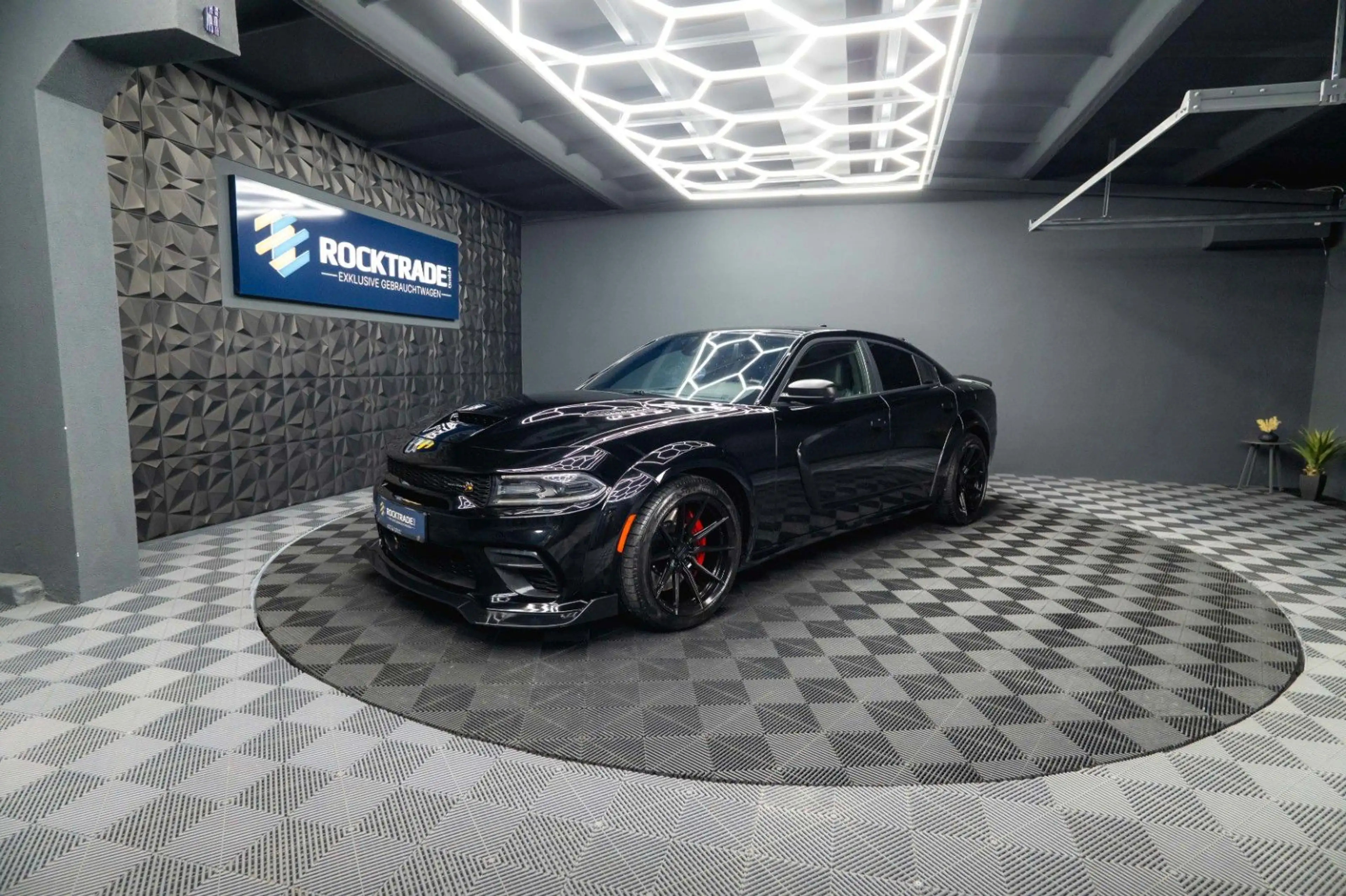 Dodge Charger 6.4 V8 SRT 392 SCATPACK WIDEBODY LChanti — photo 12